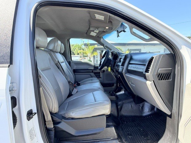 2017 Ford F-450 - $28,888