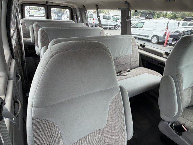 1998 Ford E350 - $16,888