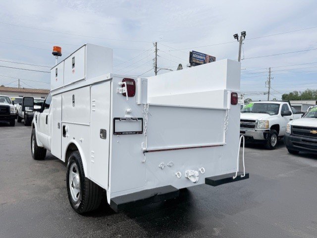 2008 Ford F350 - $8,888