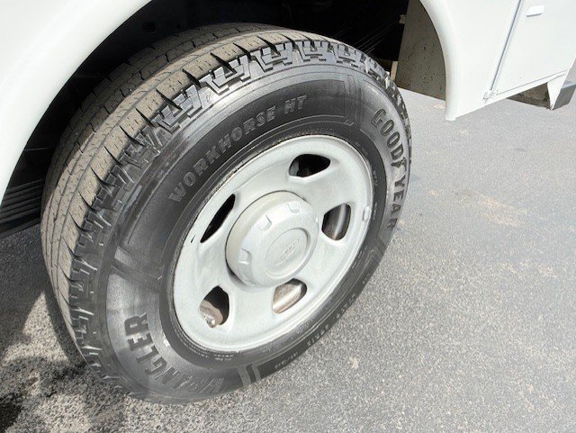 2008 Ford F350 - $8,888