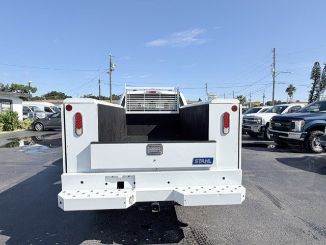 2022 Ford F-250 - $23,888