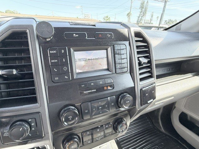 2022 Ford F-250 - $23,888