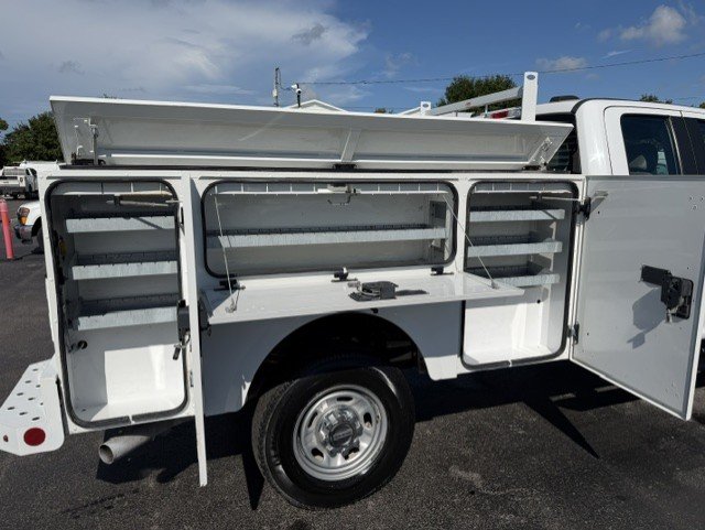 2022 Ford F-250 - $23,888