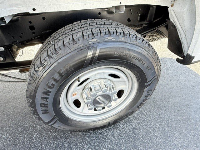 2019 Ford F-250 - $16,888