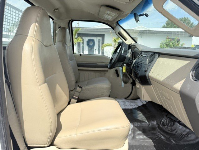 2008 Ford F350 - $8,888
