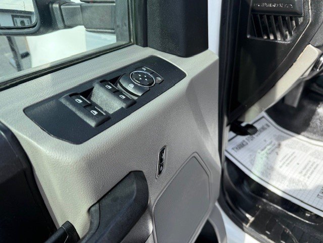 2020 Ford F-250 - $23,888