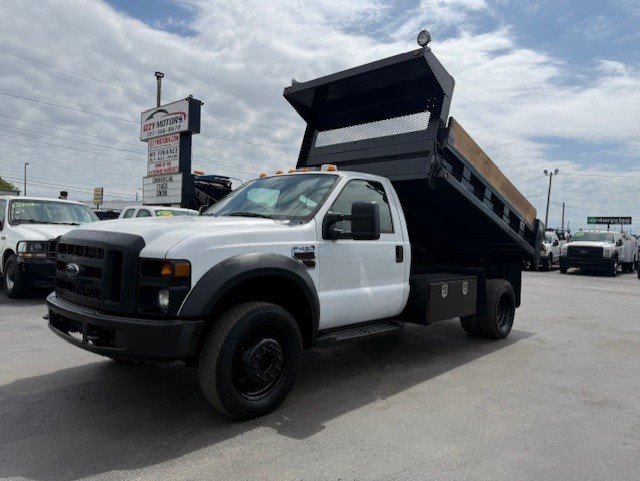 2008 Ford F450 XL photo