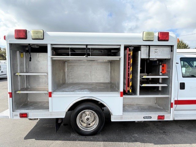 2002 Ford F-550 Super Duty