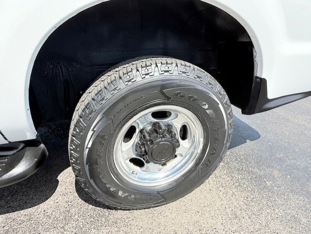 2003 Ford Excursion - $20,888