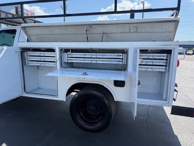 2000 Ford F450 XL photo
