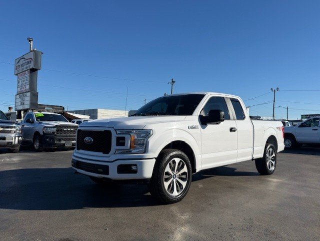 2020 Ford F-150 - $17,888