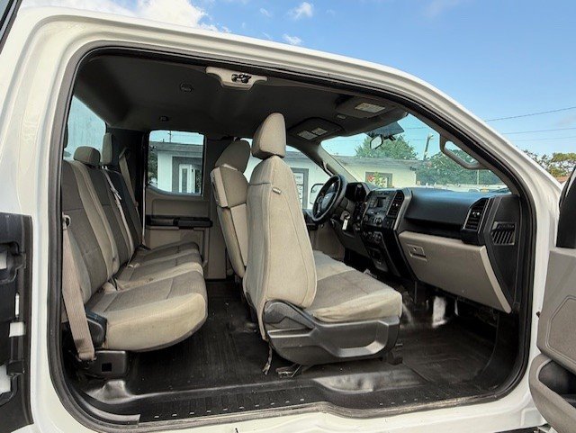 2016 Ford F150 XL photo