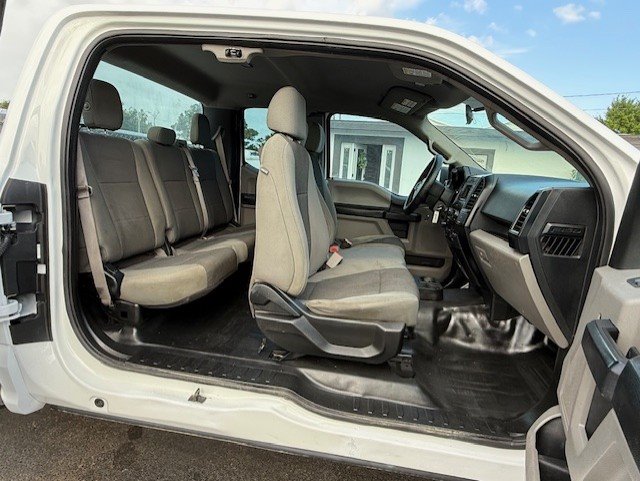 2016 Ford F150 XL photo