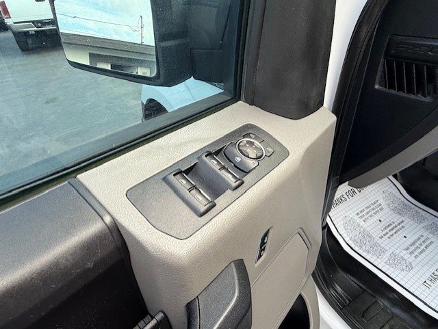 2016 Ford F150 XL photo