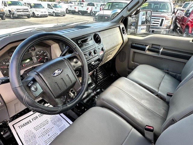 2008 Ford F-550 - $24,888