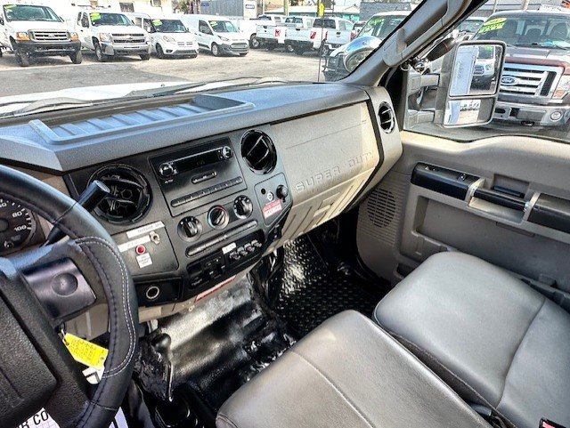 2008 Ford F-550 - $24,888