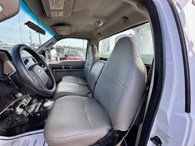 2008 Ford F-550 - $24,888