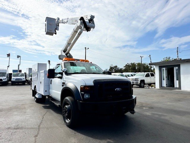 2008 Ford F-550 - $24,888