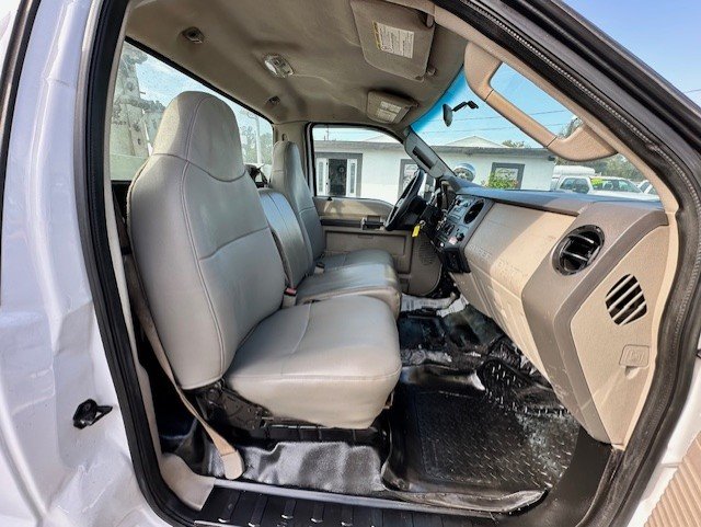 2008 Ford F-550 - $24,888