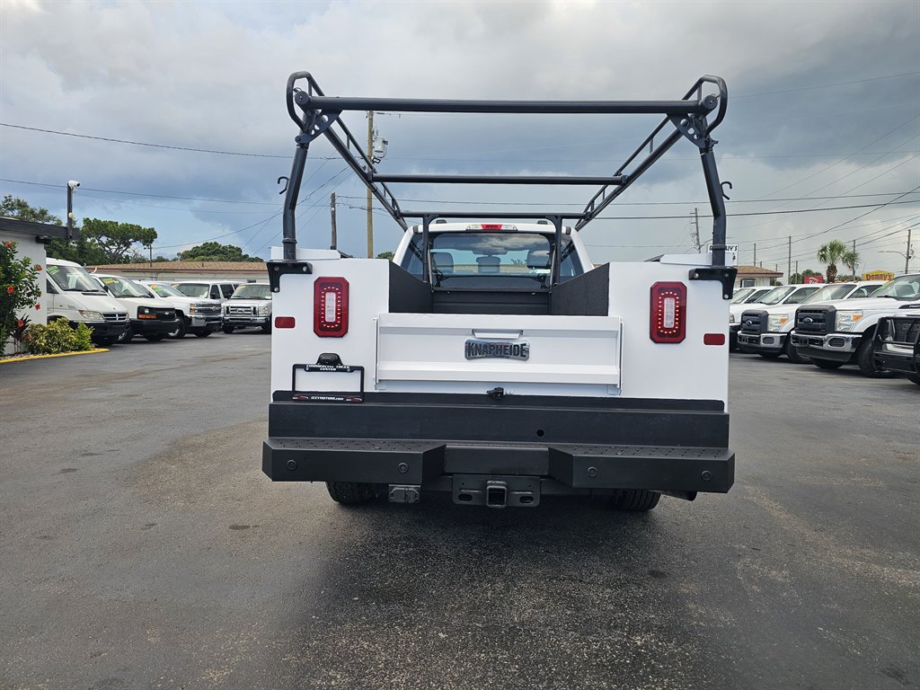 2022 Ford F-250 - $26,888
