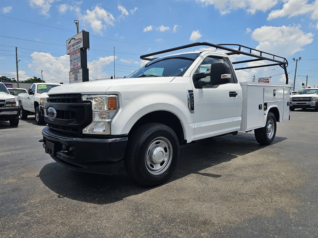 2022 Ford F-250 - $26,888