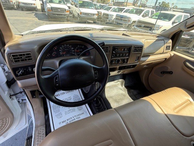 2000 Ford F450 XL photo