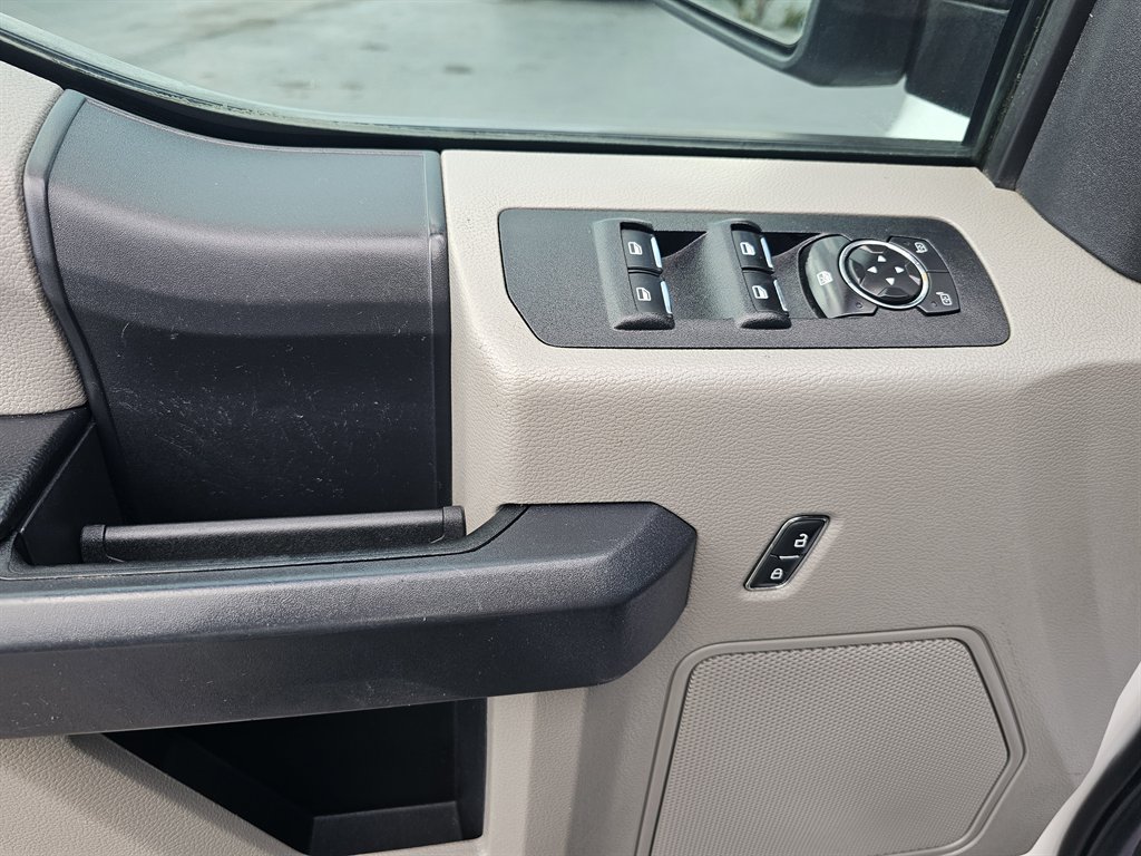 2020 Ford F150 - $14,888