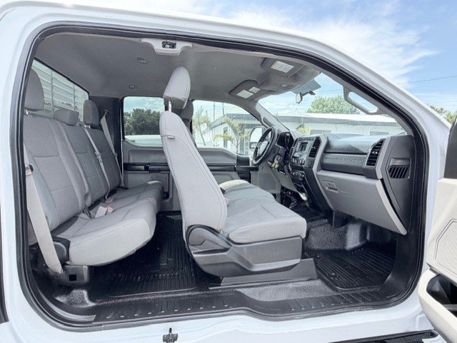 2017 Ford F250 - $20,888