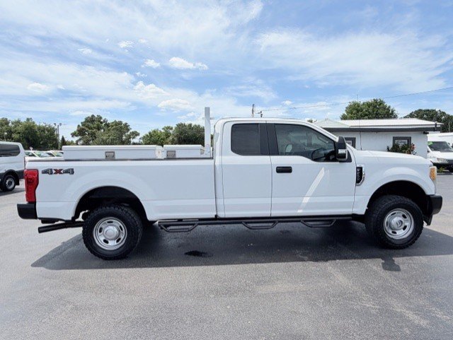 2017 Ford F250 - $20,888