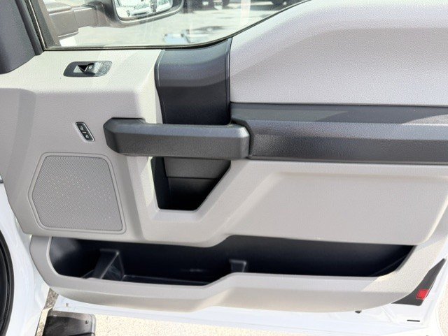 2019 Ford F350 - $23,888