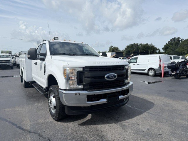 2019 Ford F350 - $23,888