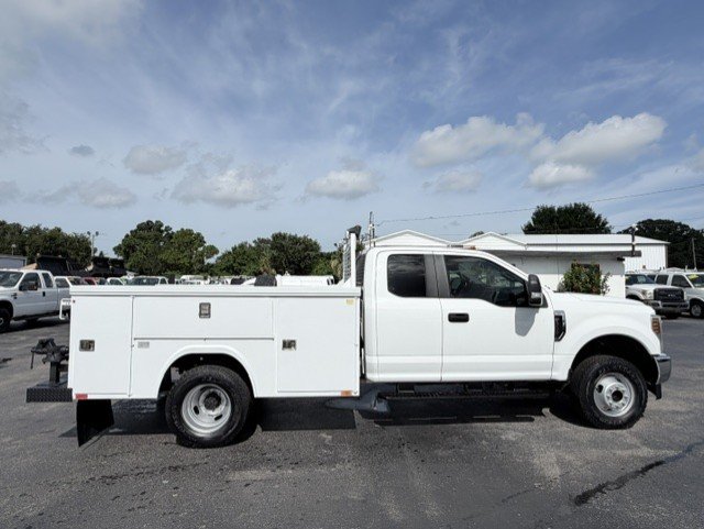 2019 Ford F350 - $23,888