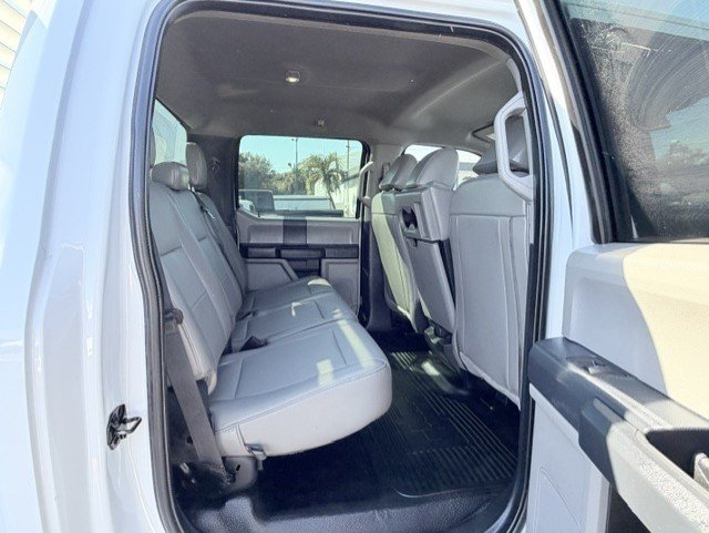 2022 Ford F-250 - $28,888