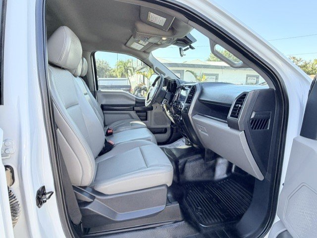 2022 Ford F-250 - $28,888