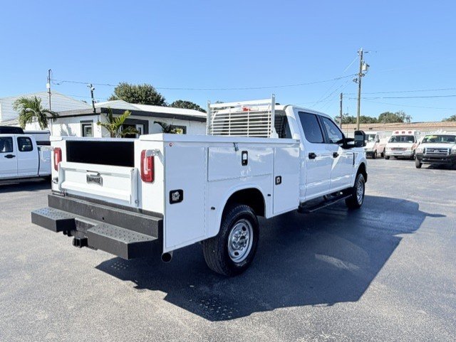2022 Ford F-250 - $28,888