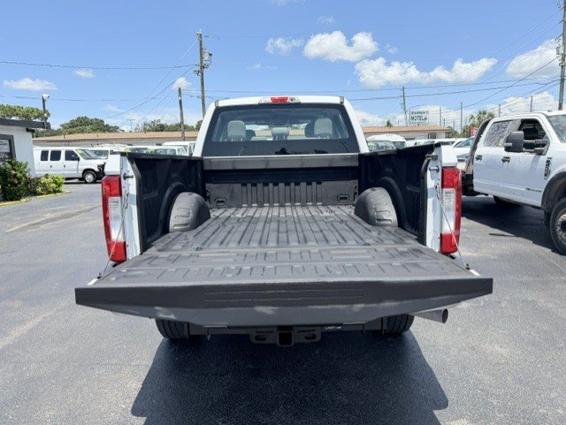 2019 Ford F-250 - $22,888