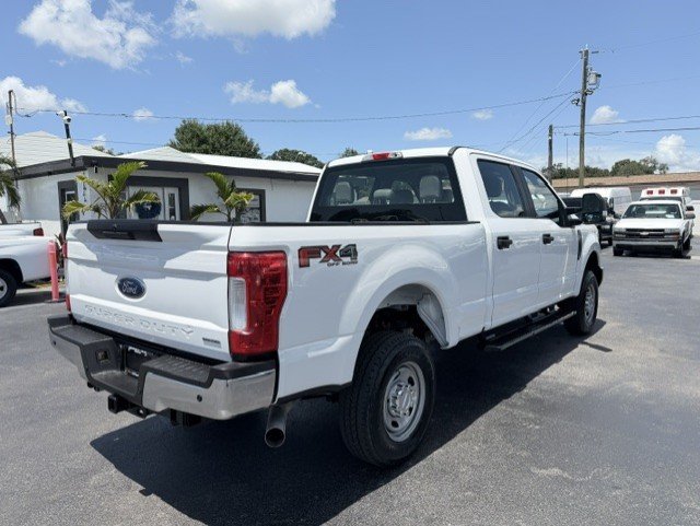 2019 Ford F-250 - $22,888