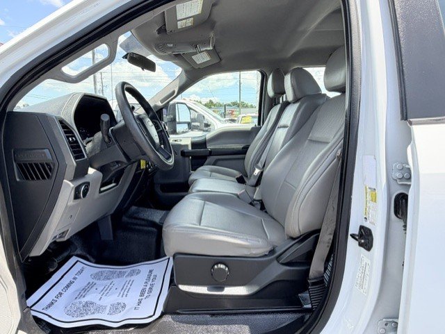 2019 Ford F-250 - $22,888