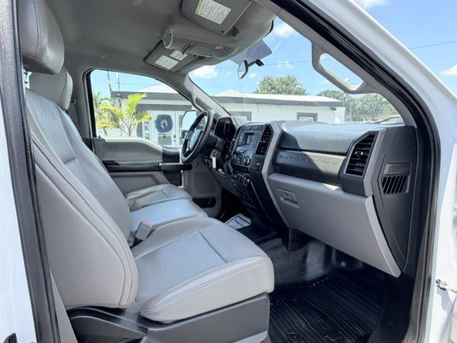 2019 Ford F-250 - $22,888