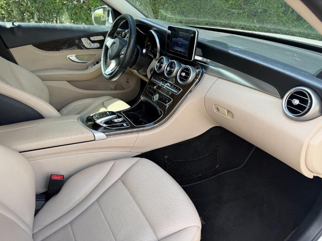 2015 Mercedes-Benz C-Class - $10,999