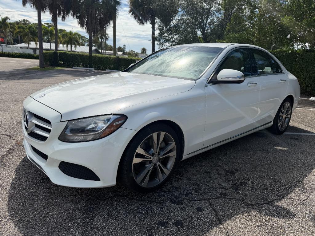 2015 Mercedes-Benz C-Class - $10,999
