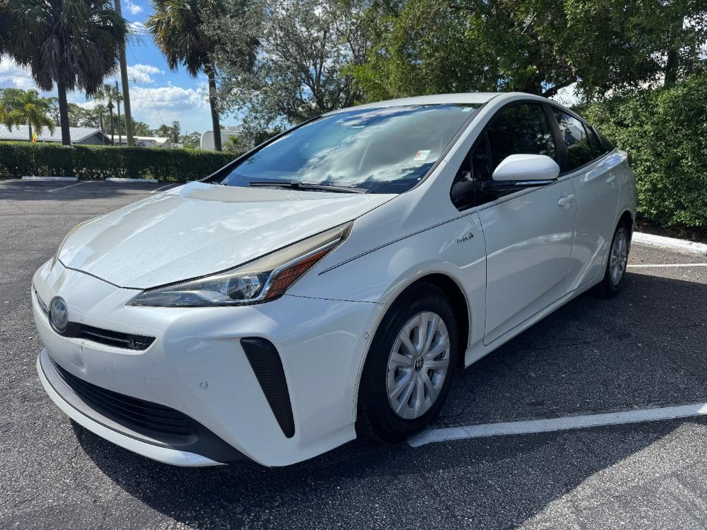 2019 Toyota Prius - $15,999