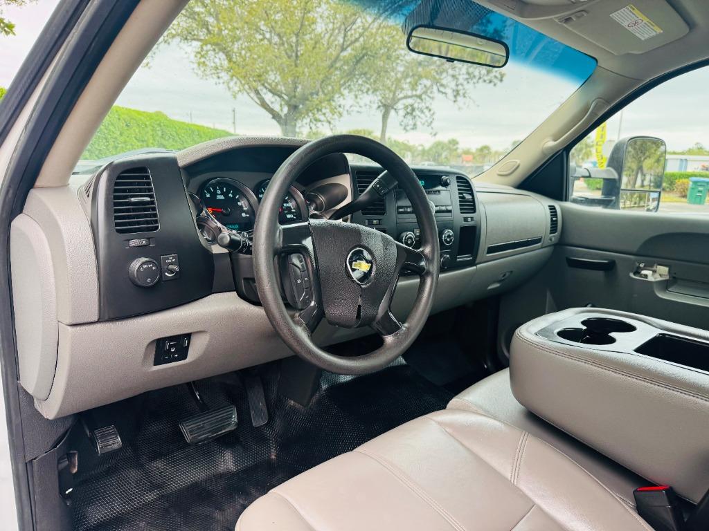 2014 Chevrolet Silverado - $10,099