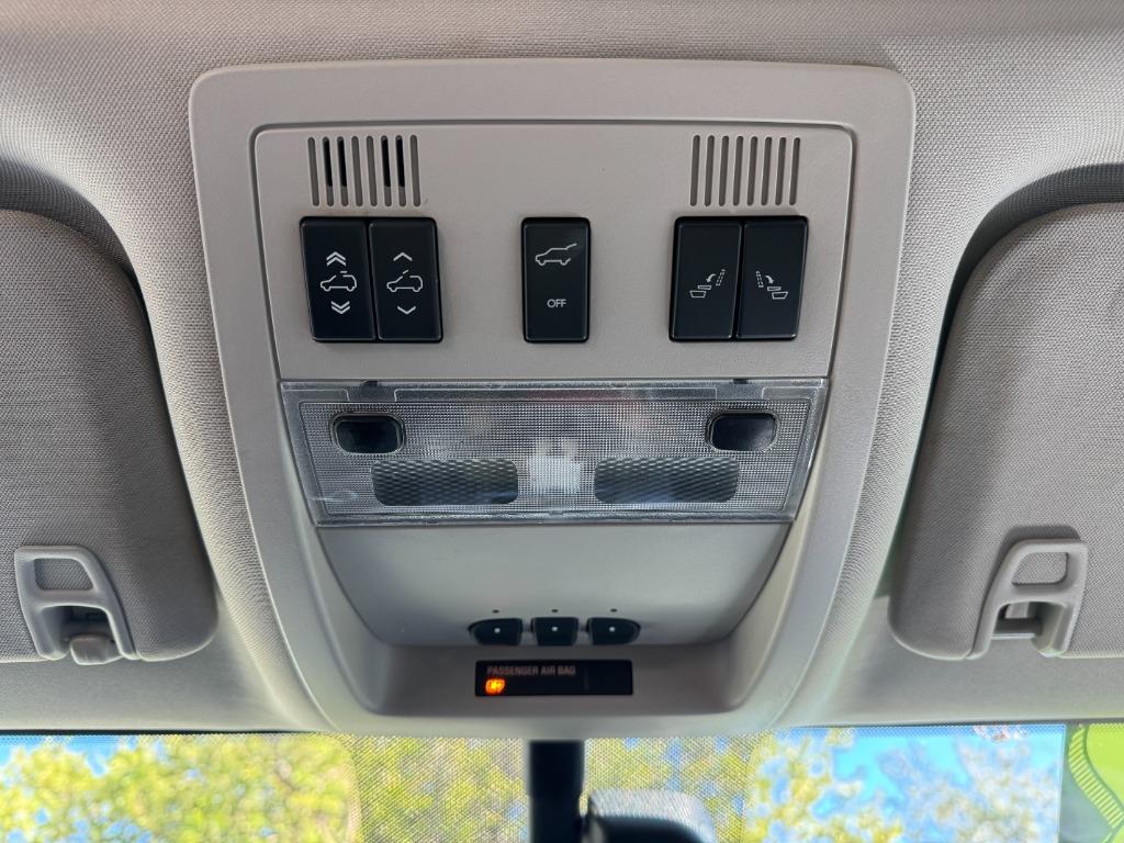 2008 Cadillac Escalade photo