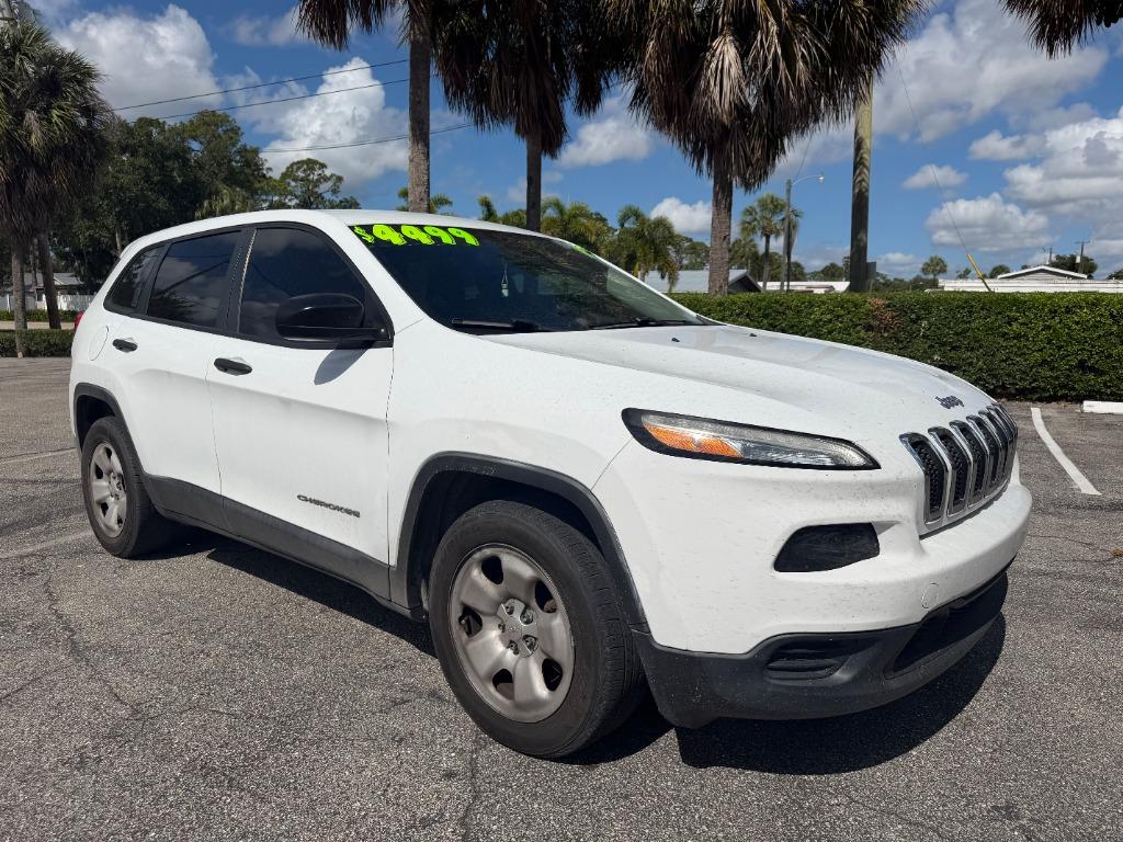2014 Jeep Cherokee - $4,599
