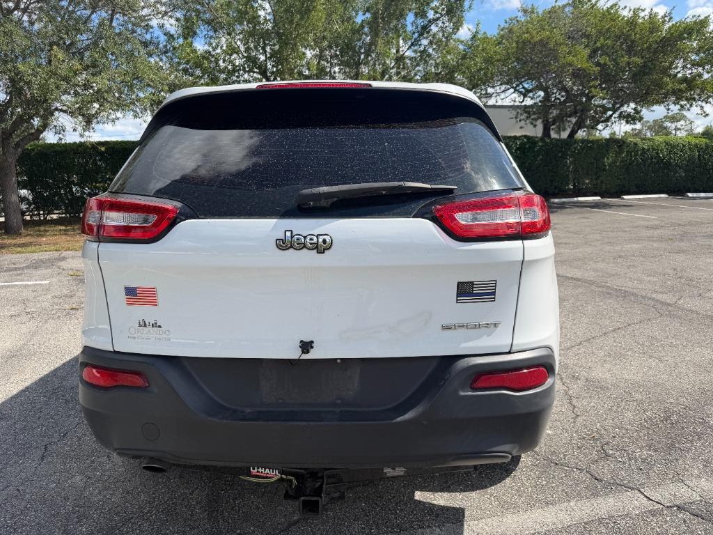2014 Jeep Cherokee - $4,599