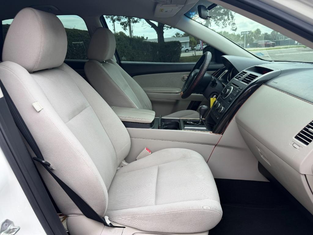2010 MAZDA CX-9 - $3,499
