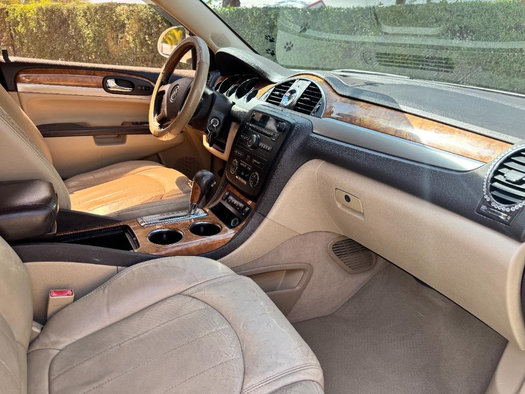 2010 Buick Enclave CXL photo