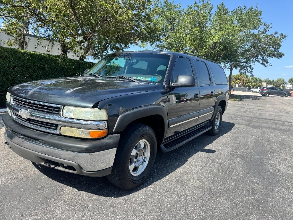 2003 Chevrolet Suburban 1500 photo