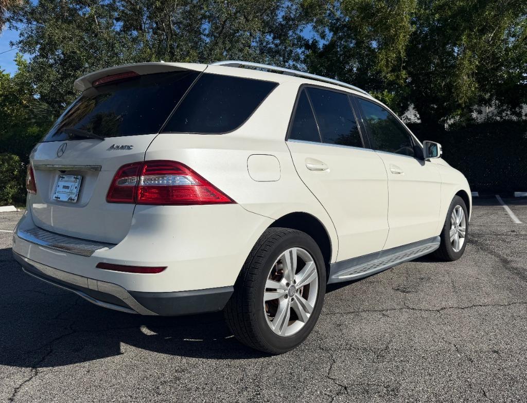 2014 Mercedes-Benz Ml-class - $9,999